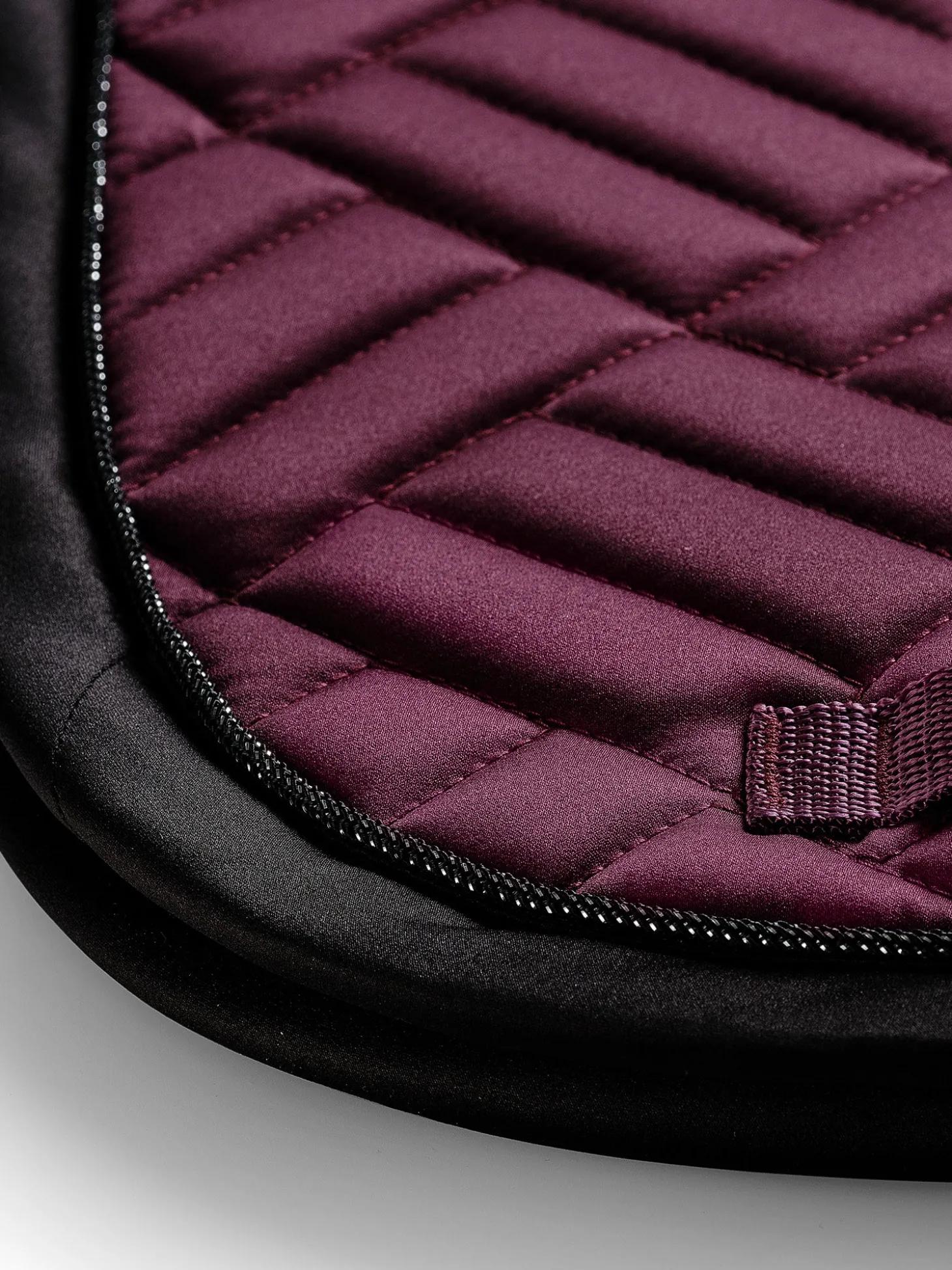 Dressurschabracke Modern