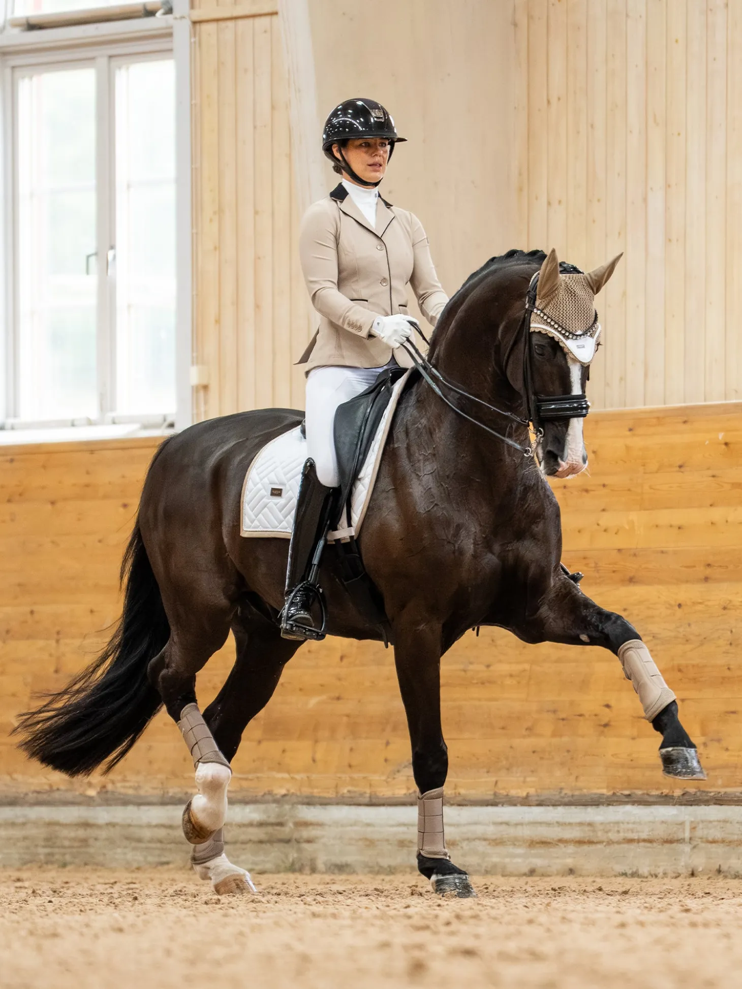 Dressurschabracke Modern White