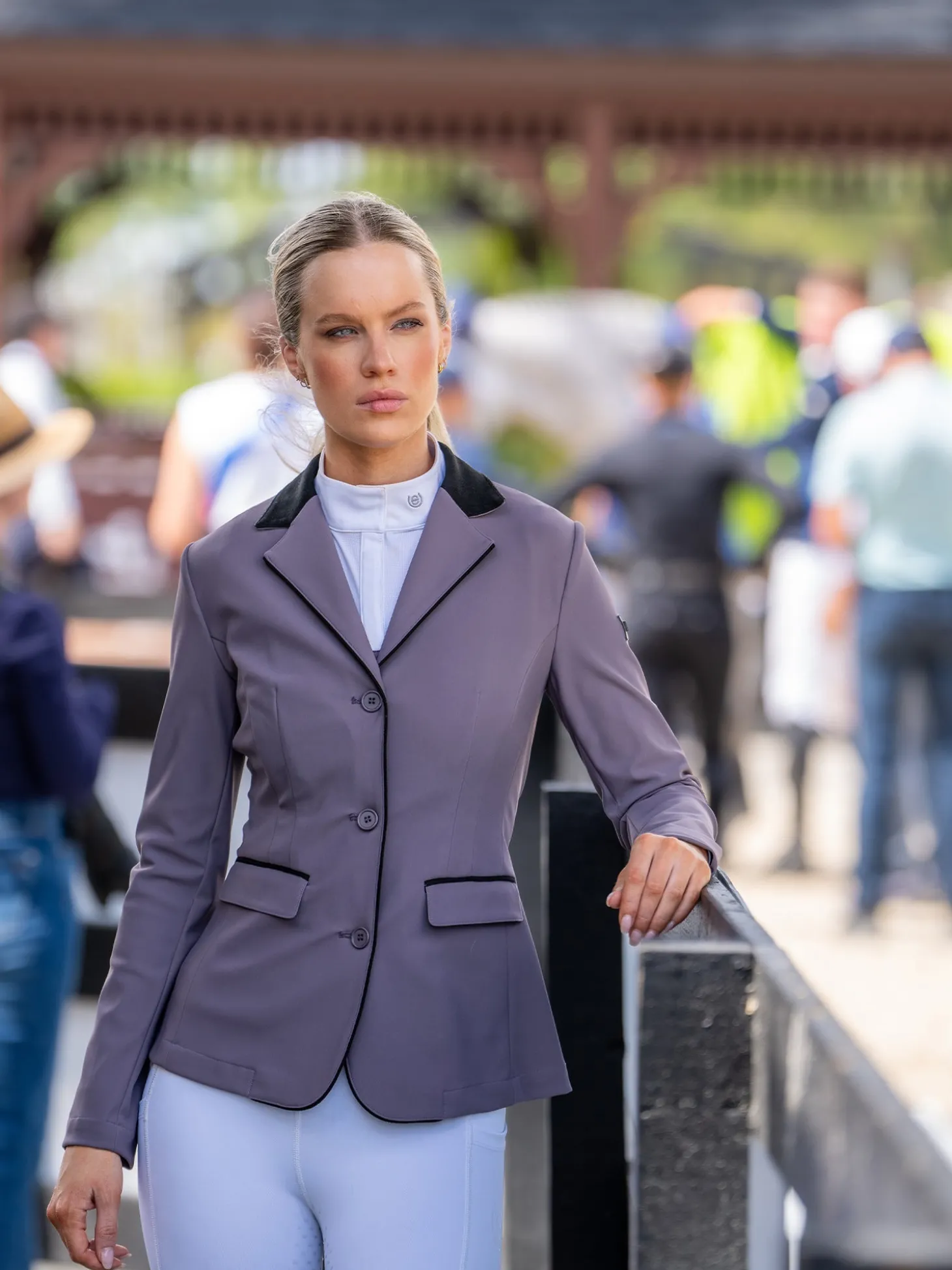 Klassische Show Jacke